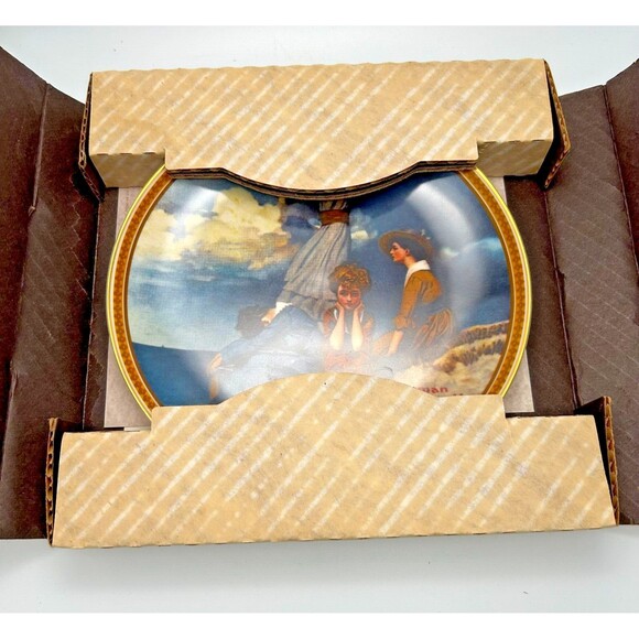 KNOWLES Norman Rockwell Women 1981 Waiting On The Shore 8.5" Plate w/ Box & COA - Picture 10 of 11